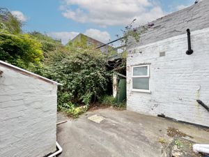 Photo 16- click for photo gallery